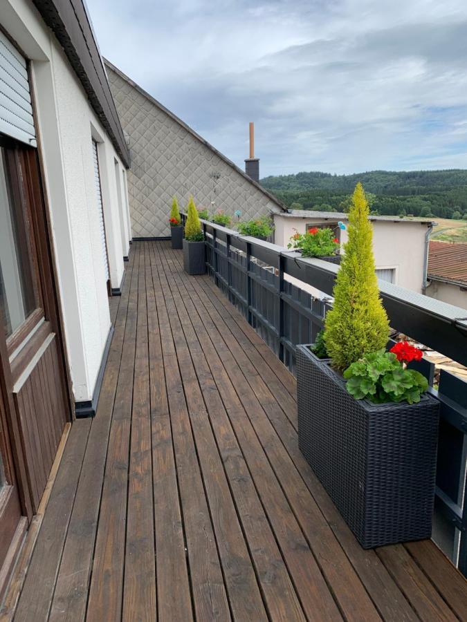 Bed and Breakfast Vina Am Ring Mannebach  Esterno foto