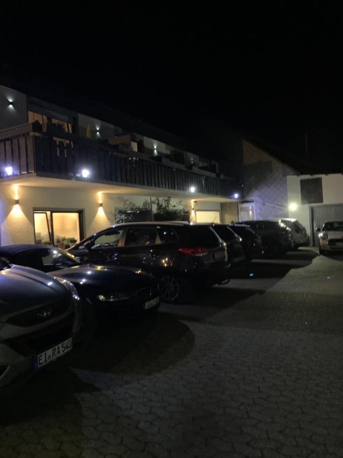 Bed and Breakfast Vina Am Ring Mannebach  Esterno foto