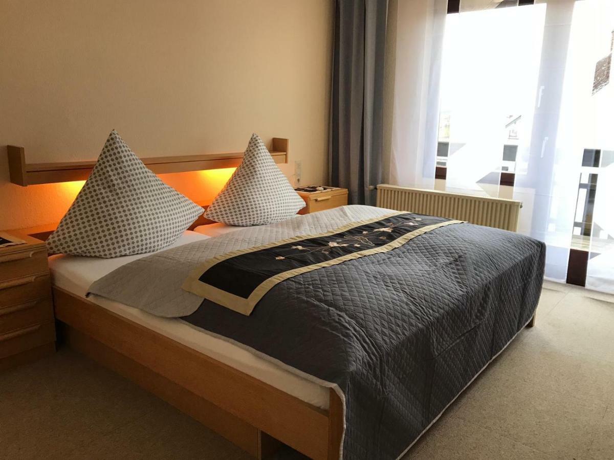 Bed and Breakfast Vina Am Ring Mannebach  Esterno foto