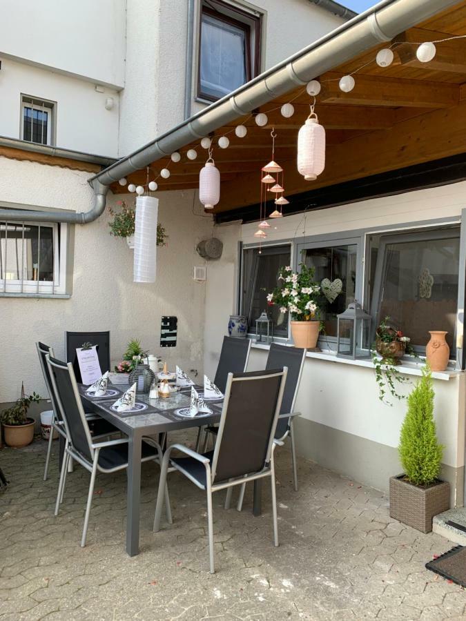 Bed and Breakfast Vina Am Ring Mannebach  Esterno foto